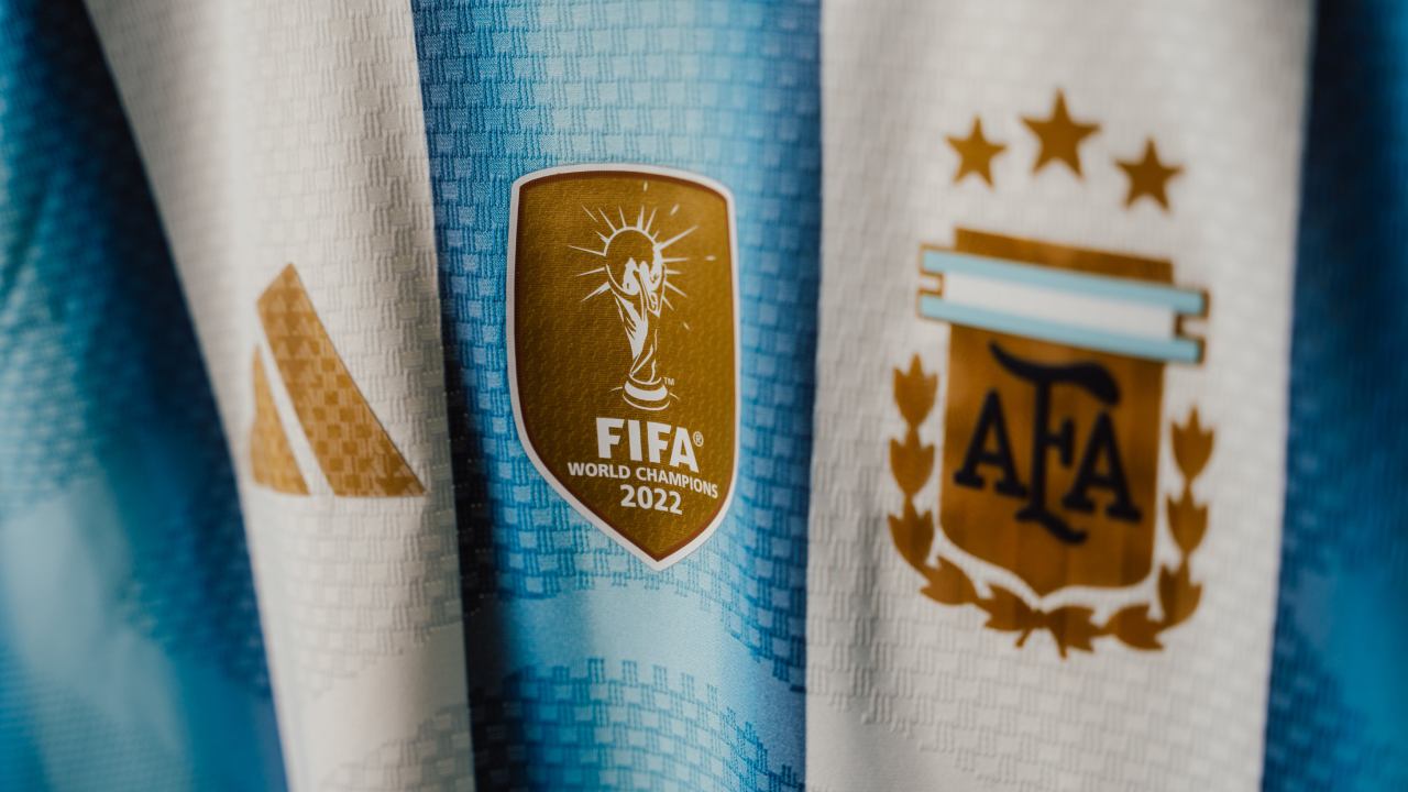 Argentina vuelve a defender el título mundial vestido de las tres tiras