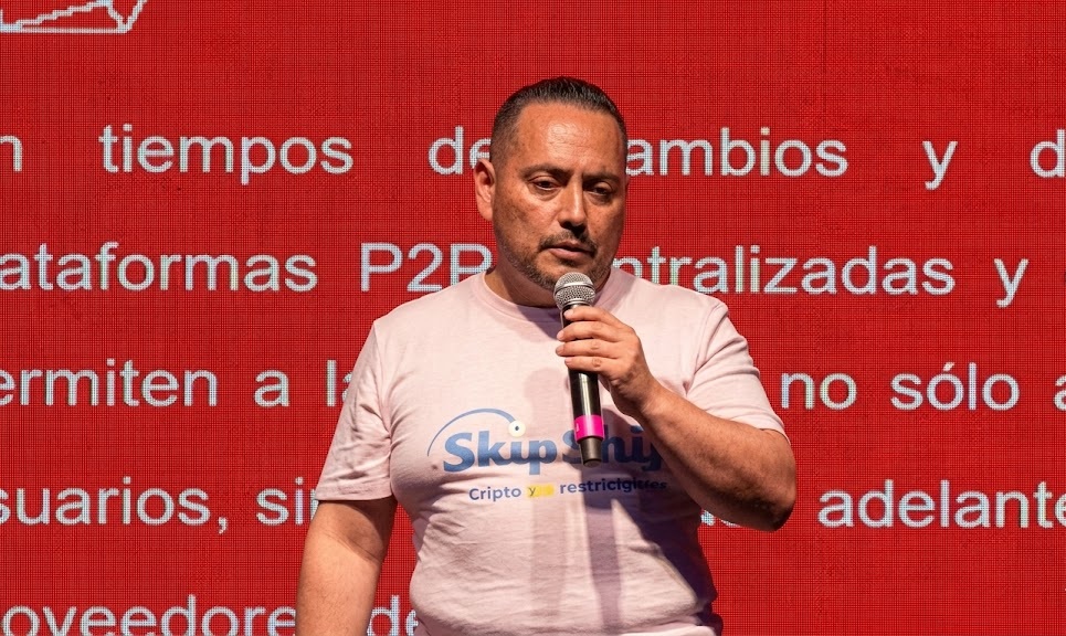 Fotografía del economista Daniel Andrés Peláez.