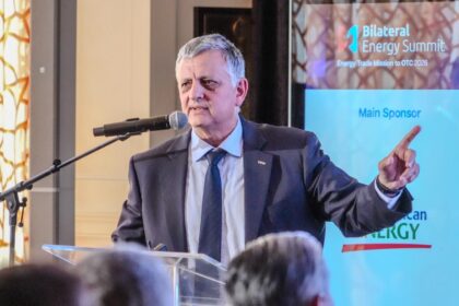 Argentina desembarcó en la mayor feria energética del mundo: 280 m² y más de 27 empresas nacionales