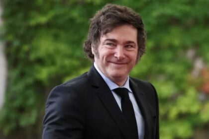 Fitch Ratings elevó la calificación de la deuda soberana a la Argentina de Javier Milei