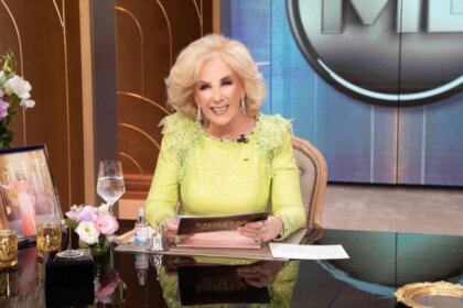 Mirtha Legrand reveló que estuvo presente en la inauguración del Obelisco de Buenos Aires y estallaron los memes