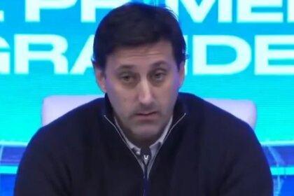Diego Milito explicó la salida de Gustavo Costas de Racing: ‘Lamentablemente era un final de ciclo’
