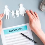 Licencia por adopción en Argentina: plazos vigentes y el proceso para solicitarla