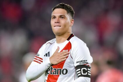 Con su futuro en River aún incierto, Juanfer Quintero mandó un contundente mensaje: ‘Vamos a seguir dando pelea’
