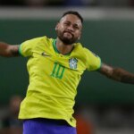 Alarmas en Brasil: Neymar sufrió una nueva lesión muscular y se perdería el debut en el Mundial