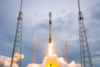 SpaceX ajusta su valoración para salir a Bolsa, pero apunta a una OPI récord de u$s75.000 millones