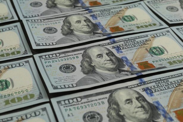 El dólar mayorista mantiene el impulso alcista y ya sube más de $30 en lo que va de la semana