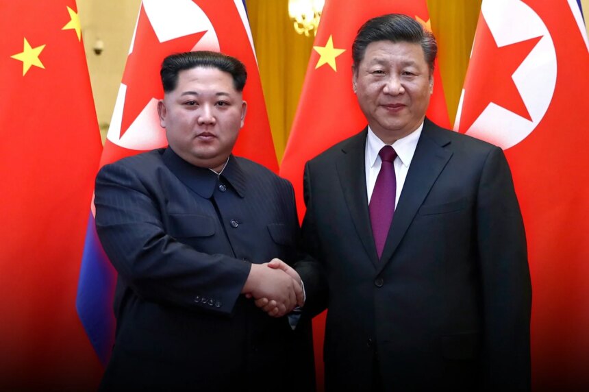 Xi Jinping y Kim Jong-un refuerzan su alianza en Pyongyang mientras crecen las críticas a sus regímenes