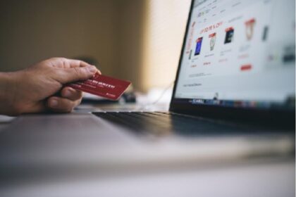 Empresa de ecommerce que vende por Mercado Libre, en concurso: 159 cheques rechazados por $1.300 M