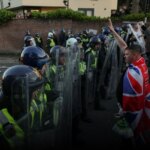 Belfast estalló tras un brutal caso de apuñalamiento y crecen las críticas a la inmigración ilegal