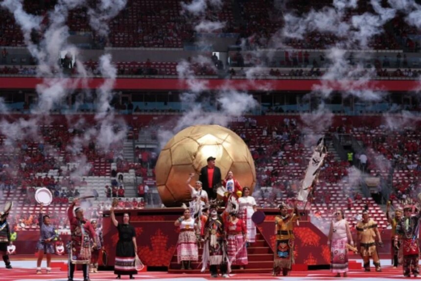 Papelón en la ceremonia inaugural del mundial en Toronto: estadio semivacío y un trofeo inflable que no funcionó