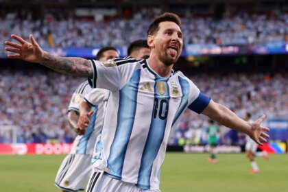 En medio de la polémica por la fake new de su padre, Lionel Messi reapareció en redes con una curiosa publicación