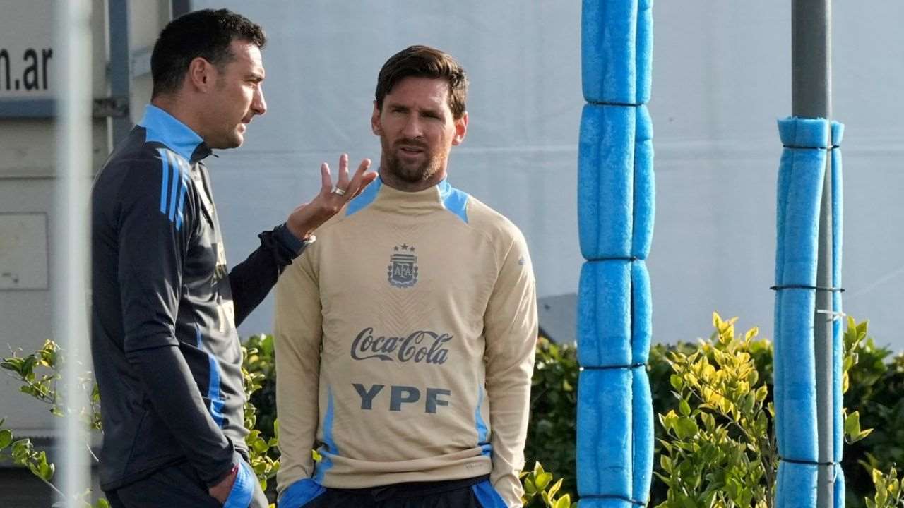 Lionel Scaloni y Lionel Messi en la Selección argentina