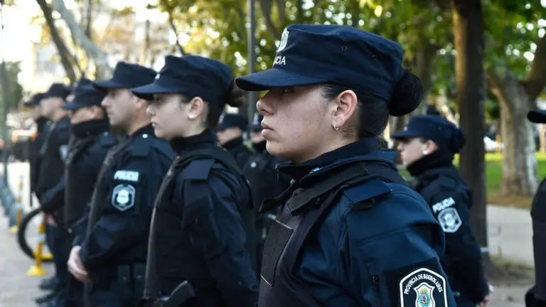 Sueldo de policía en Provincia: cuánto cobran según el cargo y la antigüedad