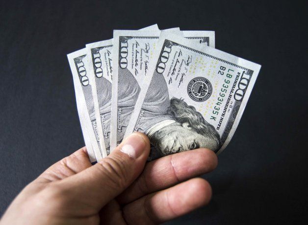 Suba del dólar oficial: ¿Cuáles son los factores clave para julio?