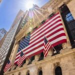 Las acciones de semiconductores impulsaron ganancias en Wall Street y el Dow Jones tocó un nuevo máximo