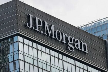 JP Morgan apuesta en corto contra Intel y advirtió que su rally alcista aún no tiene fundamentos