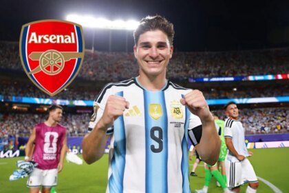¿Se lo quita al Barcelona?: en Inglaterra aseguran que el Arsenal acelera por Julián Álvarez