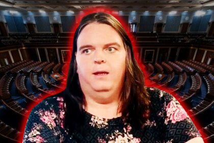 DELIRIO: Un candidato demócrata transexual a senador aseguró que tiene su período por el recto