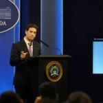 EN VIVO | Conferencia de prensa del vocero presidencial Adrián Ravier