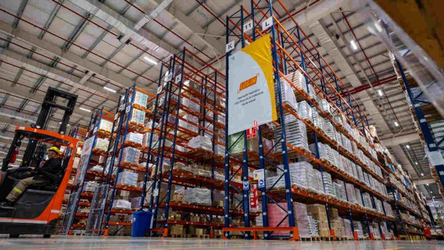 Abren búsqueda laboral para contratar unos 100 empleados con sueldos desde $2 millones