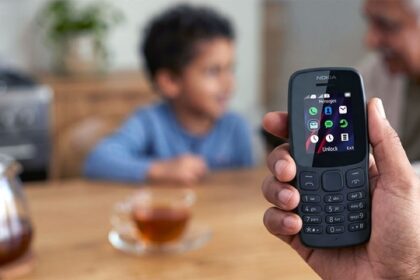 Cuánto cuesta el celular ultra básico de Nokia que viene con una batería que dura semanas