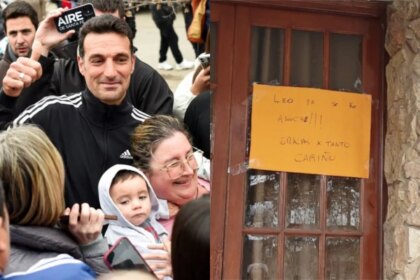 Lionel Scaloni dejó Pujato: el cartel que puso la familia en forma de agradecimiento