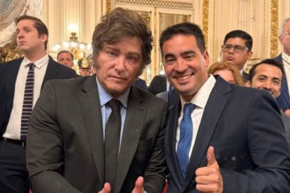 Javier Milei salió a respaldar a Ravier y rechazó una devaluación: “El dólar no va a ir a $1.800”