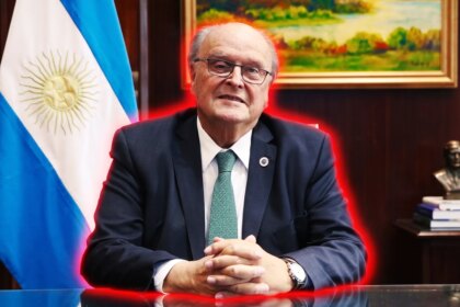 Como la pesificación asimétrica impulsada por De Mendiguren dejó a millones de argentinos sin sus ahorros