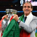 Tras la polémica con Pirlo, la Selección de Italia confirmó a Roberto Mancini como nuevo DT