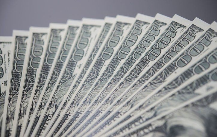 Estos Cedears no sólo lideran sus respectivos sectores, sino que también cuentan con un extenso historial de resultados sólidos y consistentes. Estos Cedears no sólo lideran sus respectivos sectores, sino que también cuentan con un extenso historial de resultados sólidos y consistentes.