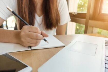 Cuatro alternativas de carreras cortas con salida laboral en dos o tres años