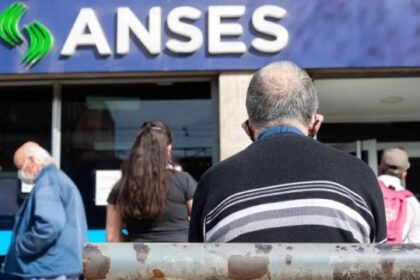 El monto que cobra un jubilado de ANSES con 30 años de aportes en agosto 2026