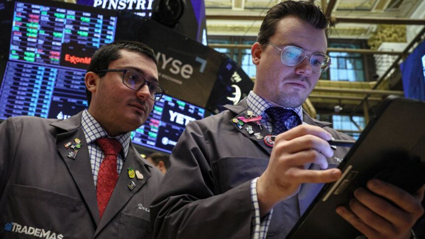 Wall Street adelanta subas pese a que la tensión en Medio Oriente sigue latente