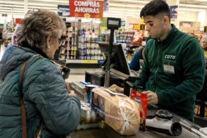 Los sueldos más altos de empleados de comercio en agosto tras el último aumento salarial