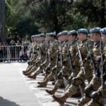 El Gobierno dará un bono de $50.000 en agosto a militares y fuerzas de seguridad