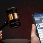 Despidió a la niñera por usar el celular y la Justicia la obligó a pagarle más de $3 millones