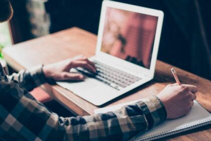 MetaRed brinda cursos gratis en español de diversas universidades a través de su plataforma