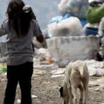 Sin AUH y Tarjeta Alimentar, la indigencia infantil sería de 16,4% y la pobreza de 47%, según la UCA
