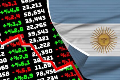 ADRs y riesgo país sufren un fuerte golpe en agosto: qué hay detrás de la caída de los activos argentinos
