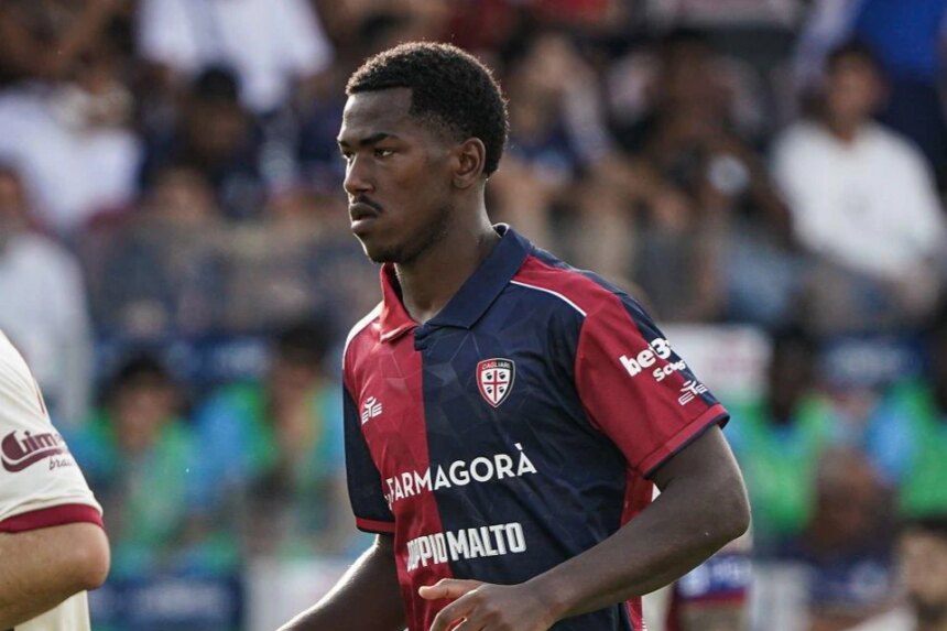 Preocupación en Italia: un futbolista de la Serie A fue internado en coma inducido tras casi ahogarse en una pileta