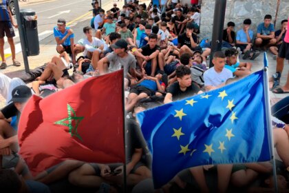 La Unión Europea instó a que todos los inmigrantes ilegales en Ceuta sean devueltos a Marruecos