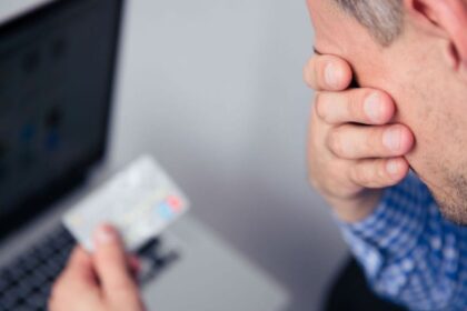 La mora obliga a los bancos a reforzar previsiones, pero mantienen un amplio colchón de capital