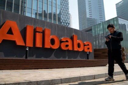 Las acciones de Alibaba se derrumbaron 8,5% tras una venta de papeles por u$s10.000 millones