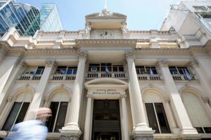 El BCRA pudo comprar u$s61 millones en una rueda tensa con fuerte demanda de cobertura cambiaria