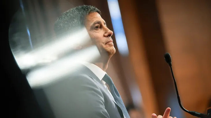 Discurso de Warsh: Elevó la probabilidad de un alza de tasas de interés en septiembre.