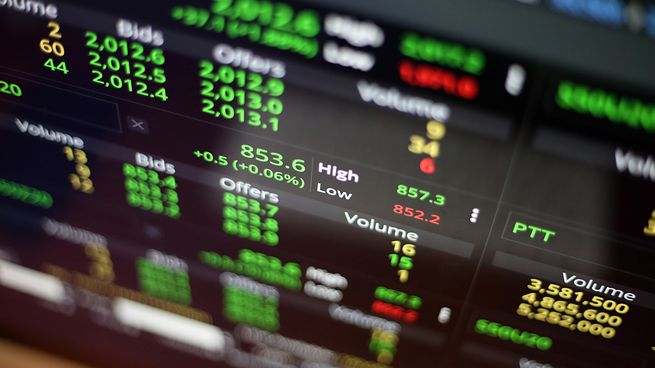 Los bonos en dólares cotizan al alza en Wall Street.