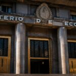 Deuda en pesos: Economía enfrenta vencimientos por más de $20 billones en septiembre, ¿qué espera el mercado?
