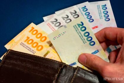 Con la mejora del dato de inflación, más empresas darán hasta tres aumentos de sueldo este año