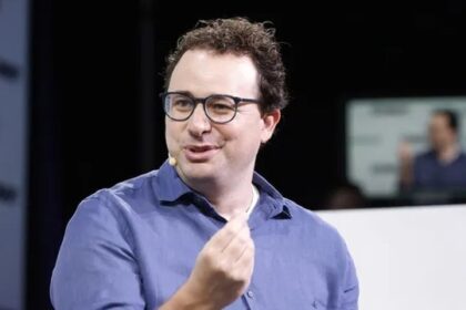 El CEO de Anthropic reclama frenar la carrera de IA y desató un debate explosivo en Silicon Valley